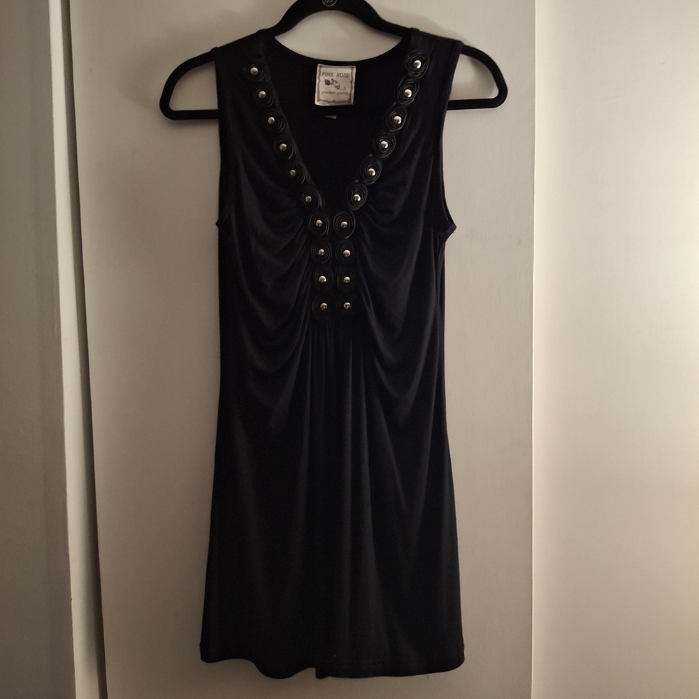 Pink Rose Women's Black Sheath Mini Dress V-Neck Sleeveless With Metallic Detail